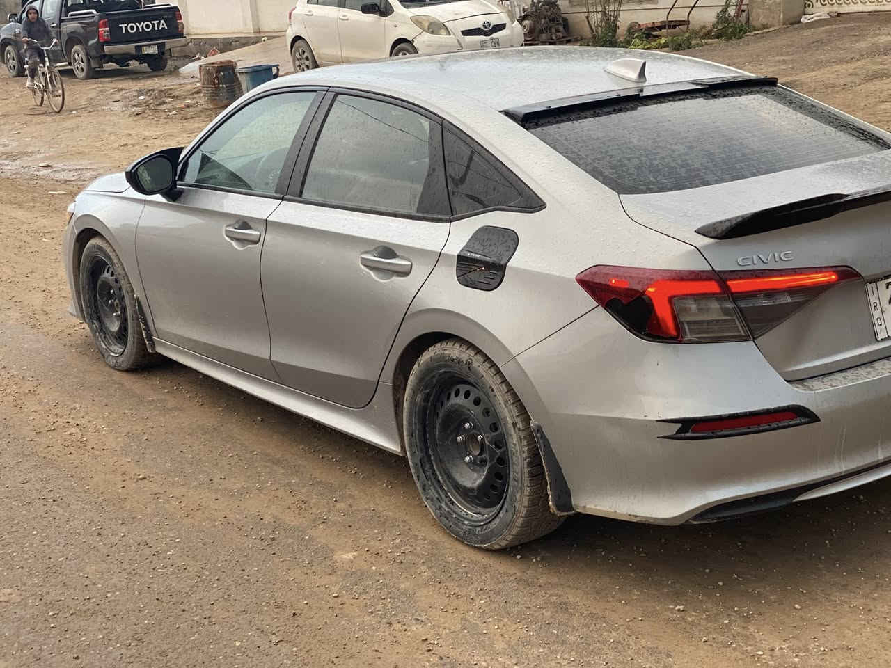 السلام عليكم هونداي سفك هايبرد
موديل 2️⃣0️⃣2️⃣5️⃣
محرك 2️⃣0️⃣0️⃣0️⃣
ضرر كلش حلو وبسيط تبديل قطعه وحده بنيد فقط 
مصلحه وجاهزه وكلشي بيها راجع بلادي 
سياره فول مواصفات 
رقم صلاح الدين بأسمي 
مكاني سامراء 
السعر 1️⃣6️⃣5️⃣وبيها مجال 
للاستفسار الاتصال 
0️⃣7️⃣7️⃣5️⃣5️⃣5️⃣2️⃣2️⃣4️⃣4️⃣1️⃣
0️⃣7️⃣8️⃣0️⃣1️⃣4️⃣7️⃣8️⃣9️⃣0️⃣0️⃣
