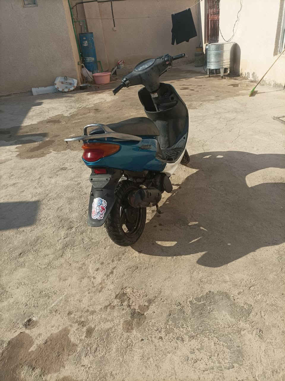 دراجه دولفين ياباني مفتوح كهربائيات سلف شغال مكينه ناعمه 350 مكان الرميثه***********
