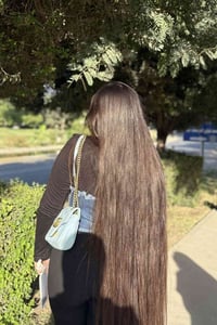 زيت شعر • يكثف الشعر • يمنع التساقط