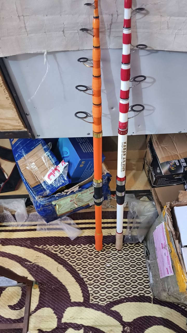 السلام عليكم طبعن هاي غراض تجهيزات ابو نوري الصيد الاسماك واحد 1⃣عراق بل مصداقية والسعار مناسبه وخلاقه فول  الله يرزقك عمي ابو نوري هاذه رقمه لي يريد منه يراسله ***********
