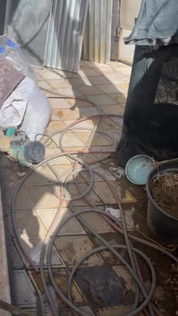 فرن غازي كهربائي جديد مامستخدم  يباع 800  ألف أبيعه 500  مع ميز 077375...