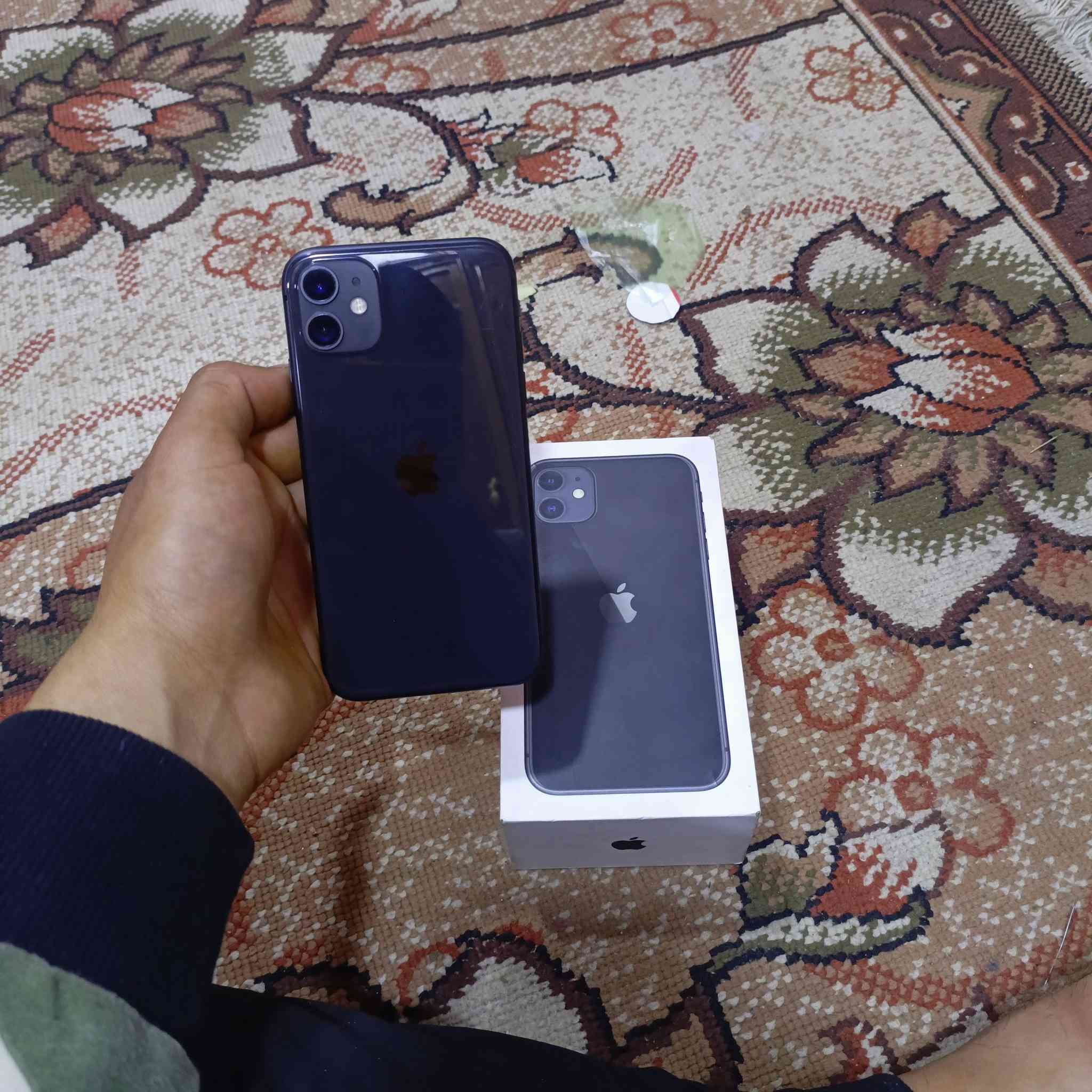 سلام عليكم ايفون 11ذاكره 128 بطاريه 75بس صرفه اعتيادي كارتونه ويا جهاز مكفول كشي ممبدل بي ونضافه شوفت عينكم شخط مابي جهاز للبيع او امراوس حسب القناعه سعر 300وبي مجال مكان كوت للستفسار***********خاص مفتوح
