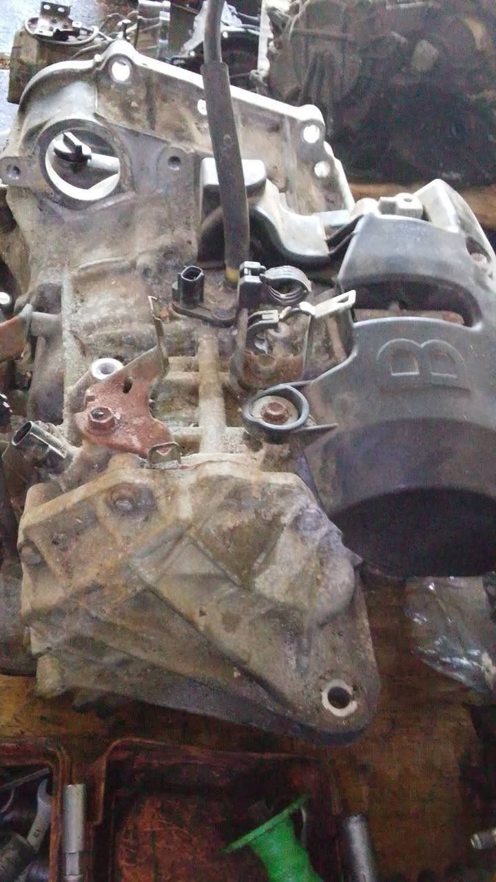 سلام عليكم ورحمة الله وبركاته يتوفر لدينا محركات السيارات اليابانية كير كامري 2003-2010

العنوان بغداد الطالبية ساحة 83 (مجمع بغداد)

للتواصل الاتصال على هذا الرقم (***********)
