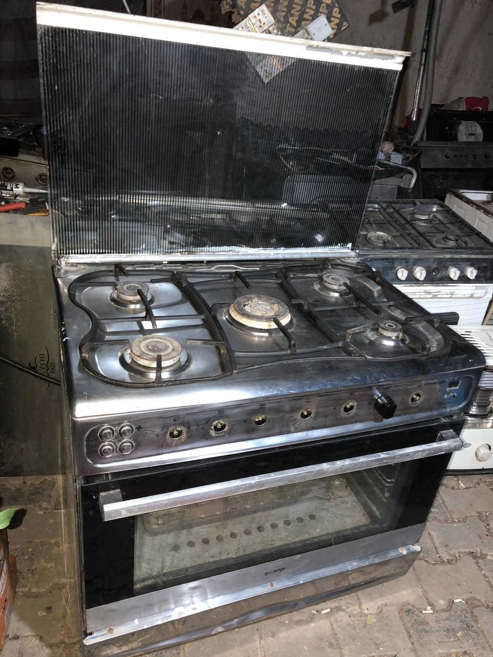 دكمه موجوده الاصليات شغال فول يونفرسال قلب الحب حجي ***********
