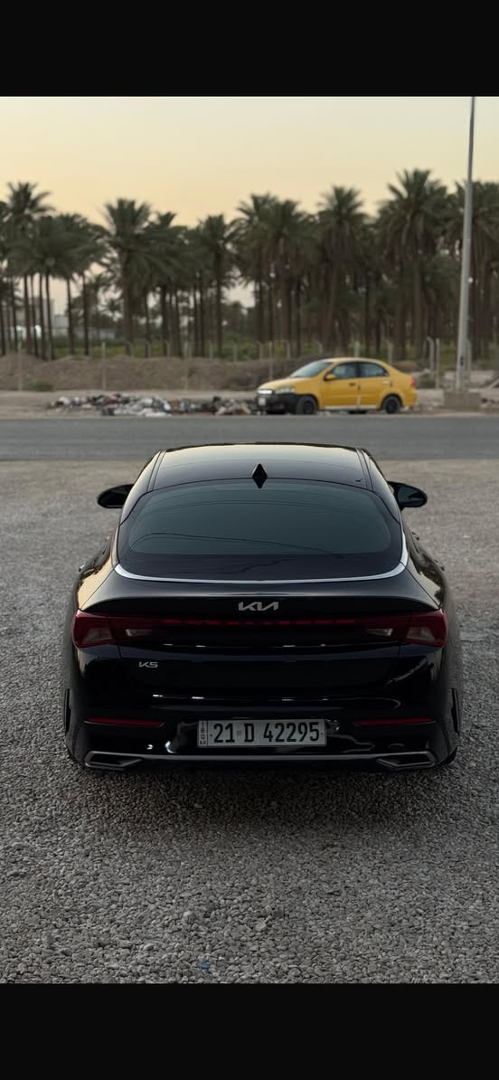 الموديل : 2024
عداد المسافة :  48 ألف 
اللون : اسود  
اللوحة : رقم سليمانية ب اسمي 
المحرك : 4 سلندر 1600 توربو 🚀🚀🚀
حادث السيارة : فقط بنيد مبدل
المواصفات : رادار امامي - لايت ٣ عدسات - كشافات LED - اشارة بالمرايا -مانع تصادم- تشغيل عن بعد - بصمة - كشنات مغلفه جلد - ارضية مدوشمة - 4 وضعيات قيادة - اوتو هولد - سايد بريك بصمة - قيادة ذاتية - ويل كب كروم 17 
ادامة كاملة للسيارة مشتغلها 
وبالعافية على الياخذها 
للأستفسار الاتصال على : ***********
السعر 170$ وبيهه مجال
مستعجل على البيع كلش
