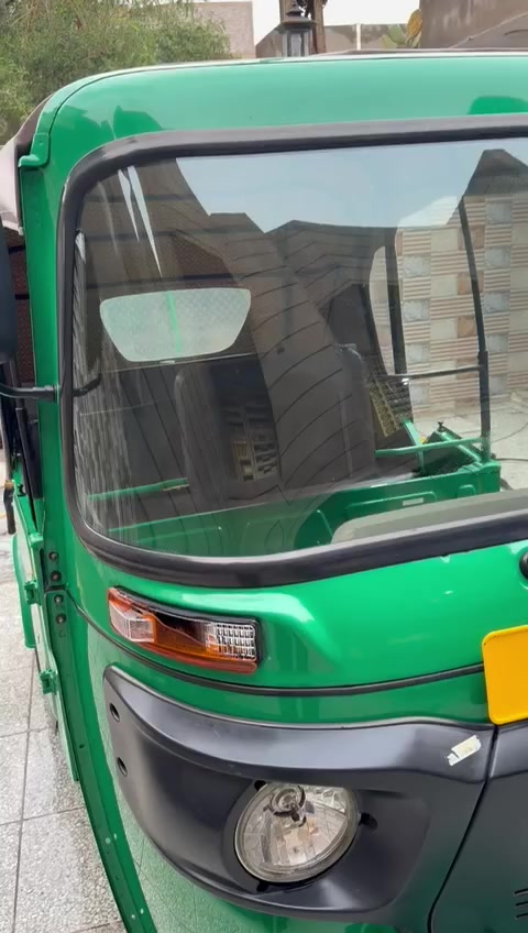 سلام عليكم تكتك للبيع موديل ٢٢ رقم كربلاء بسمي مشروع وطني تحويل بغداد مكفوله مكاني بغداد الكماليه مكلف بنشر اني رقم صاحبهه ***********
