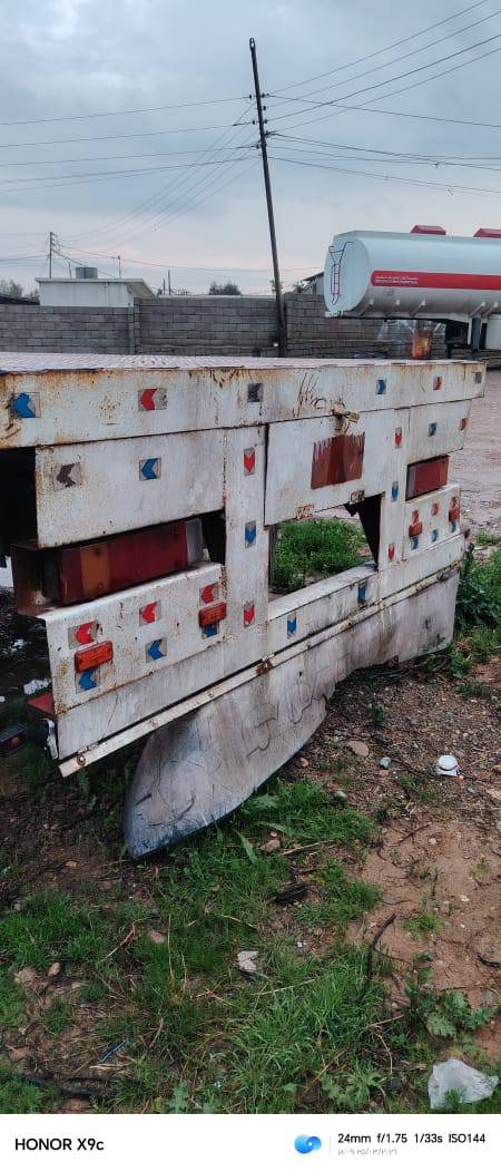 السلام عليكم عربانه حداديه شاصي 14 دناكيرين ألماني طول 12 العنوان الموصل
رقم الموبايل ***********
***********
