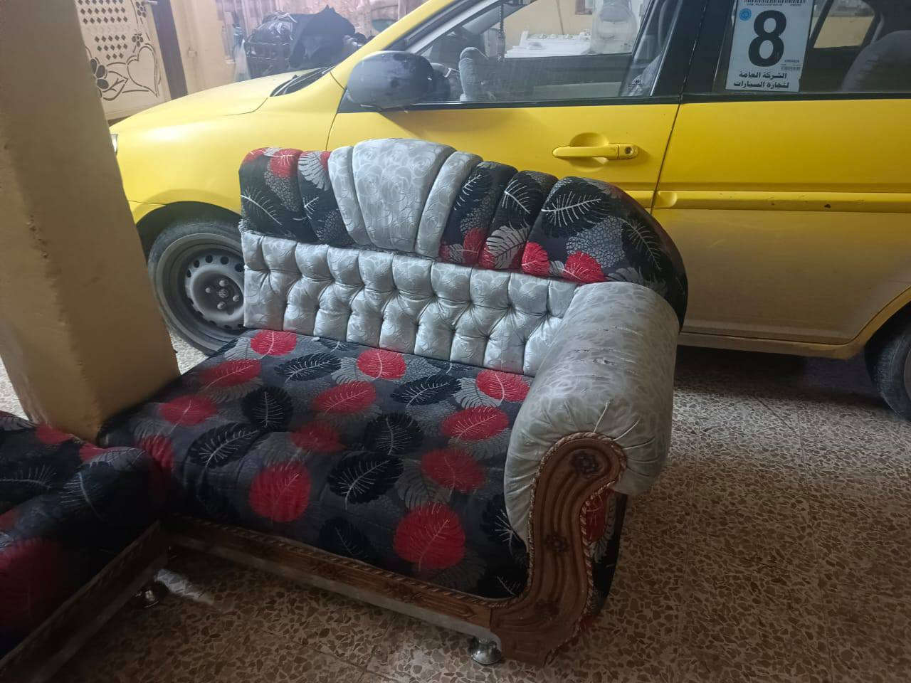 طخم خشب عراقي حيل نضيف 7قطع زاويه اثنين 10امتار سعره 200
عنوان حي الكرامه 
***********
