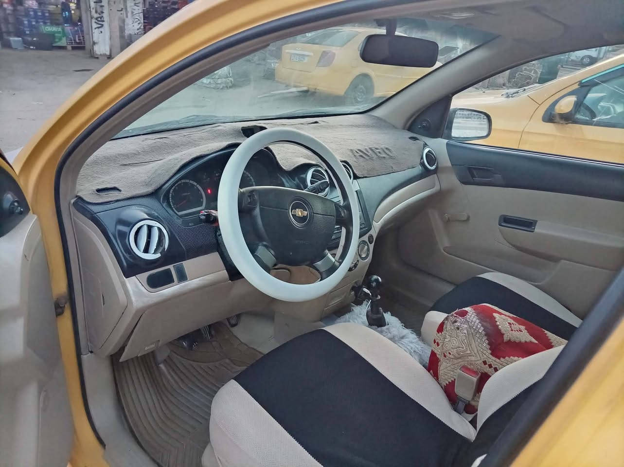 رقمها نجف بسمي تبريد حداديه جاهزه السياره مديل 10 سنويه 27 مكينه مفتوح 1600 خليجيه ضربتها الجاملغ الوره ماعابره ظربتها تخم تاير جديد 
مكلف بنشر خابرو راعيه
علئ رقم ***********
