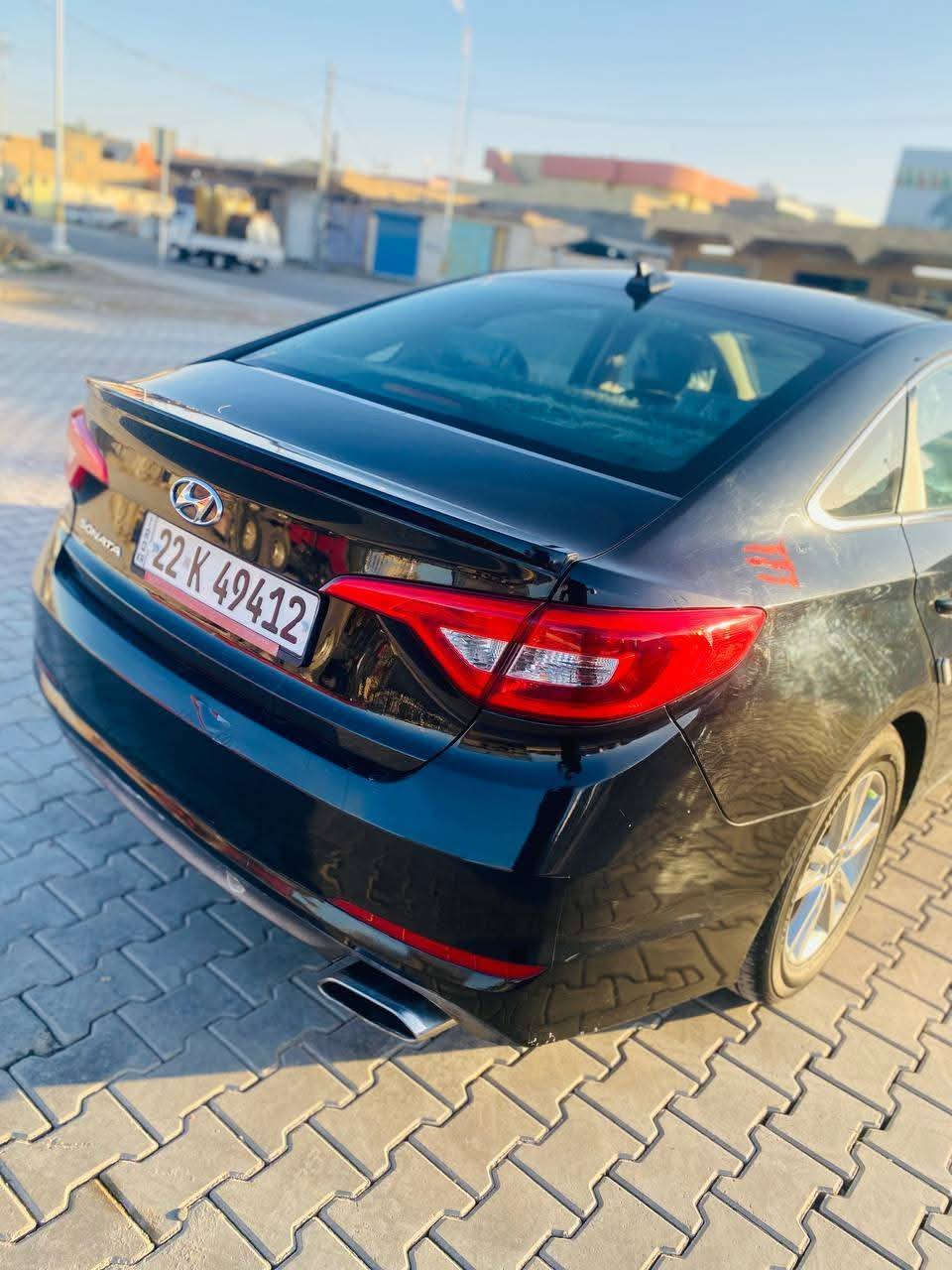 للبيع سوناتا 2017 امريكي
سياره نضيفه وعلى ايد جناي ومنفوضه من صدر من تخم تواير جديد ومن تبريد سيارة مرتبه جدا اسبير مانازل 

ضررها بسيط كما موضح بالسونار 

للاستفسار اتصل على الرقم 

***********
