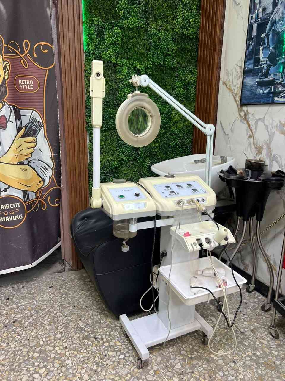للبيع ميوزة حلاقة وكراسي ملكي وجهاز تنظيف بشره ومغسلة وأدوات أخرى بسعر مناسب جدااا
للإستفسار أو الاتصال
***********
