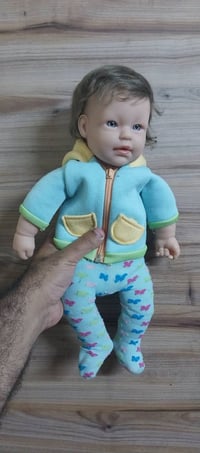 ١٥ • معلومات ناقصة