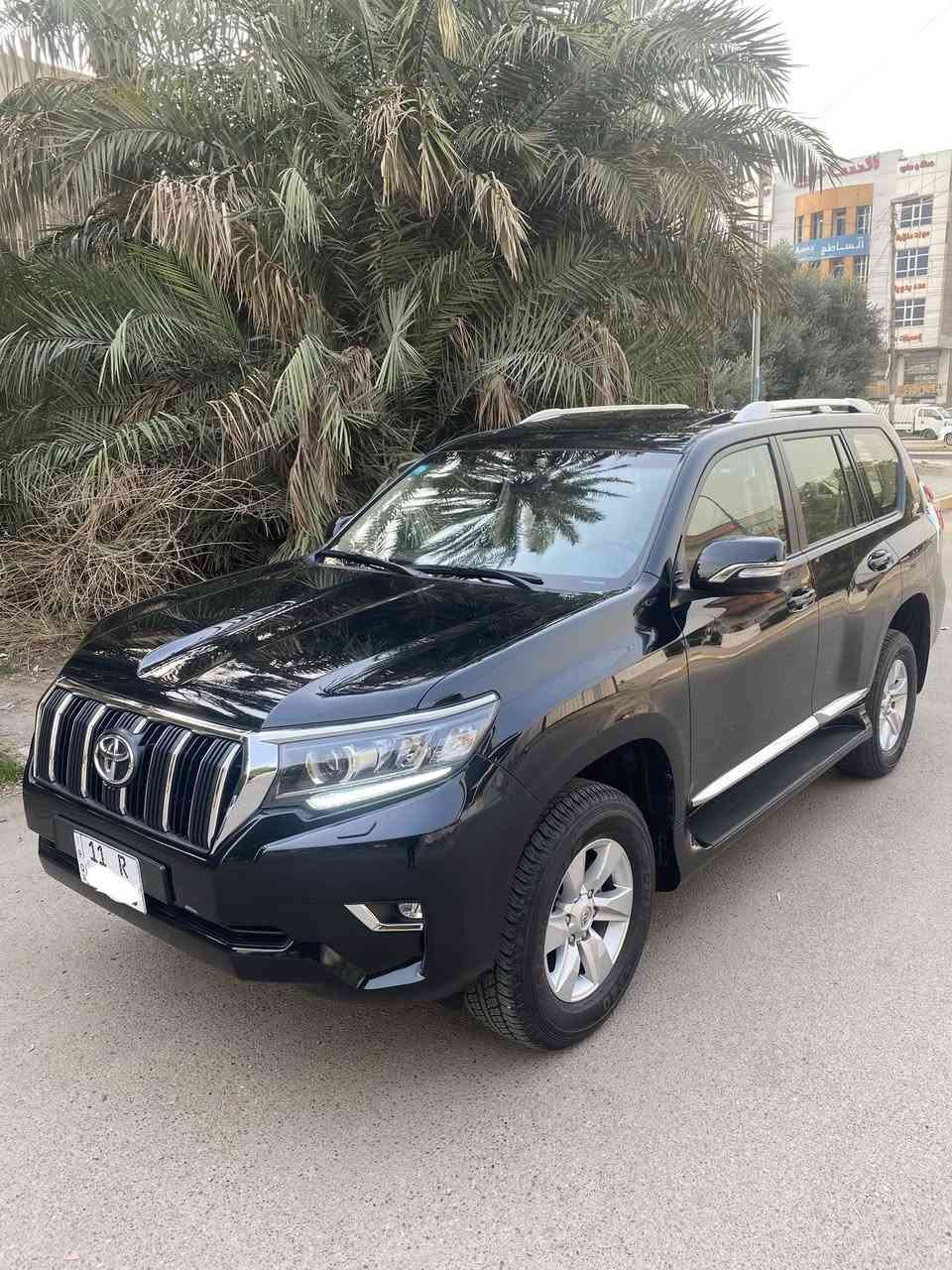 برادو 2018 شركة ساز فول مواصفات TXS جديدة ومكفولة كفالة عامة ع وضع الشركة للبيع
السيارة كفالة عامة من كلشي حتى من الرصعة مكفولة ماشية 74000 كم حقيقي وع ايدي من الزيرو
رقم بغداد الجديد باسمي وهزة جديدة وسنوية لحد 2031
تخم تاير ياباني اصلي جديد وباتري جديد ودهن وفلاتر جدد ربع دينار متصرف عليها

مكان السيارة بغداد شارع فلسطين

رقم تليفون *********** وبي واتساب
