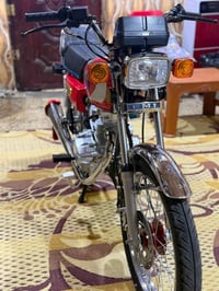 دراجة • دراجة نارية • نظيفة