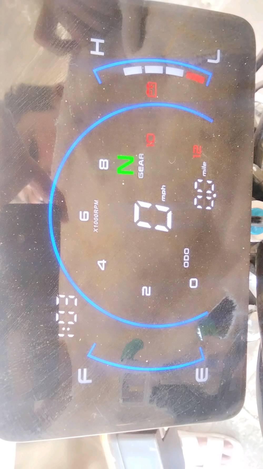 سونك 2025جديدة 5كير
مكينة 200👍🏻
دشبول شاشة كبيرة جداً موضح بل صورة
دراجة كاملة كم شغلة ترتيبها اشايرة يسرة الورة طافية وكدر اسويها الك وبعد كم شغلة بسيطات كلش 
اخذتها قبل اسبوع وحتاجيت 
مكان الحسينية سعرها 700
***********وتساب