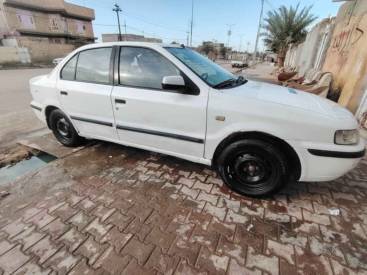 سمند ٢٠١١
كفاله عدا جاملغ الايمن الامامي سياره جديده ونضيفه بااسمي رقم نكليزي حداديه ٧٠٪ كير مكينه كفاله   كشر نضيف كهرباييات كله شغاله مابيه اي نقص مكاني ديوانيه متواجد ع الخط فقط ٣٣ وبيه مجال بسيط مراوس بتكسي حسب القناعه
***********
