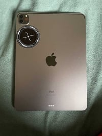 ايباد برو • جيل ٣ • ١٢٨