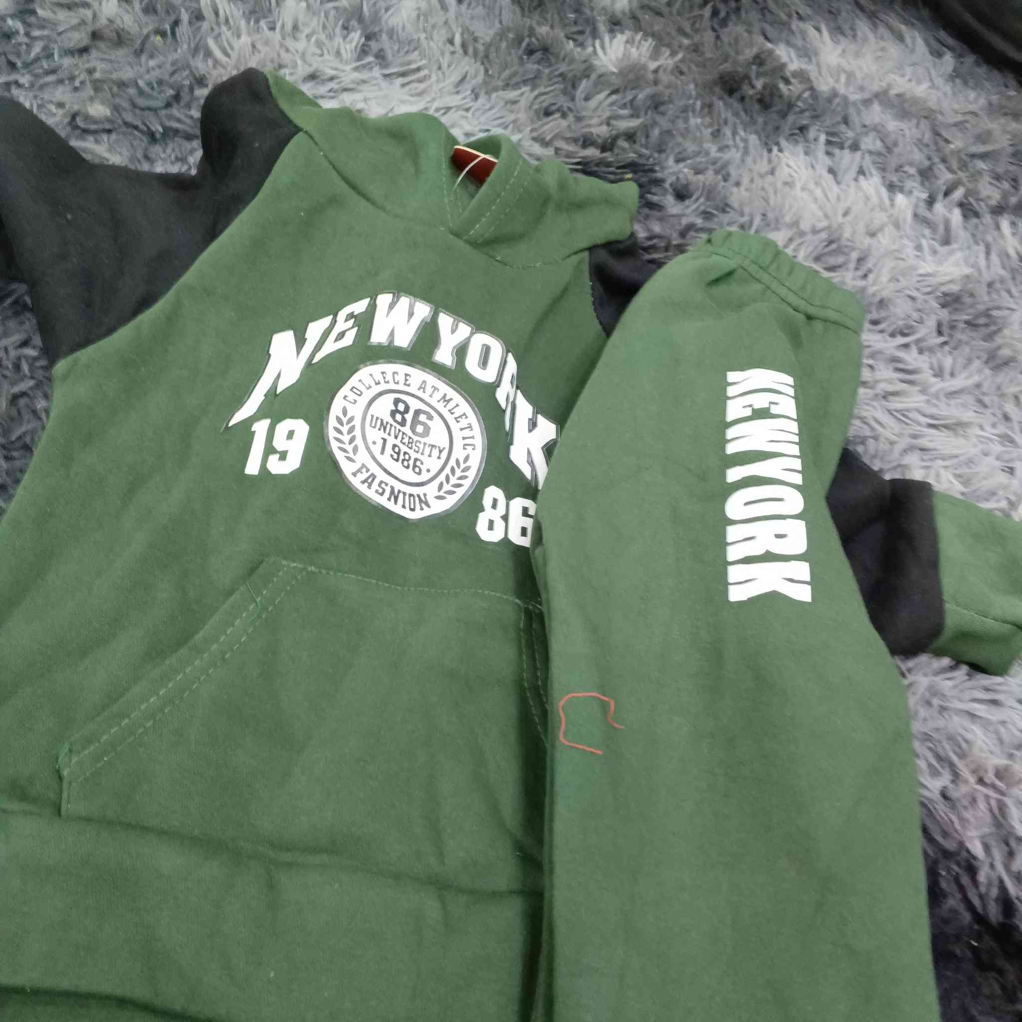 السلام عليكم شلعة للبيع وتساب ***********
