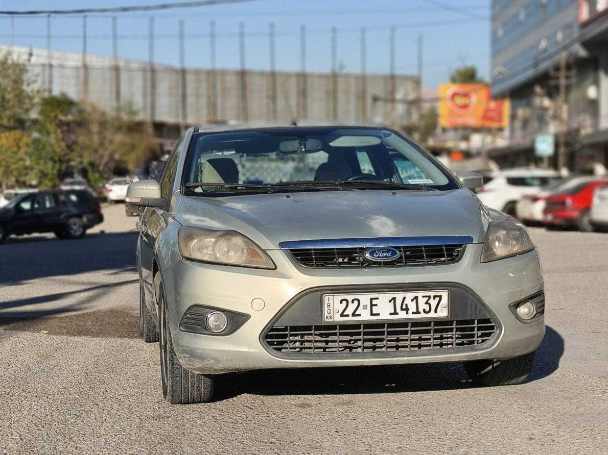 فۆرد فۆکس ٢٠٠٩
‎
 ١ پارچەی بۆیاخە
‎
 ‎شاشە و ڤۆلێۆم و دەبڵ گێڕ و قوفڵ مەرکەزی

گێڕ و مەکینەی بەشەرتی فەحس 

‎تەبرید و کارەبای بەشەرت
‎
‎کەمێک کاڵبوونەوەی هەیە 
‎
‎تەحویل و غرامە بەشەرت
‎
٦٢ وەرەقە و معامەلە 

‎0771 251 8282

----------------------- السليمانية, العراق
