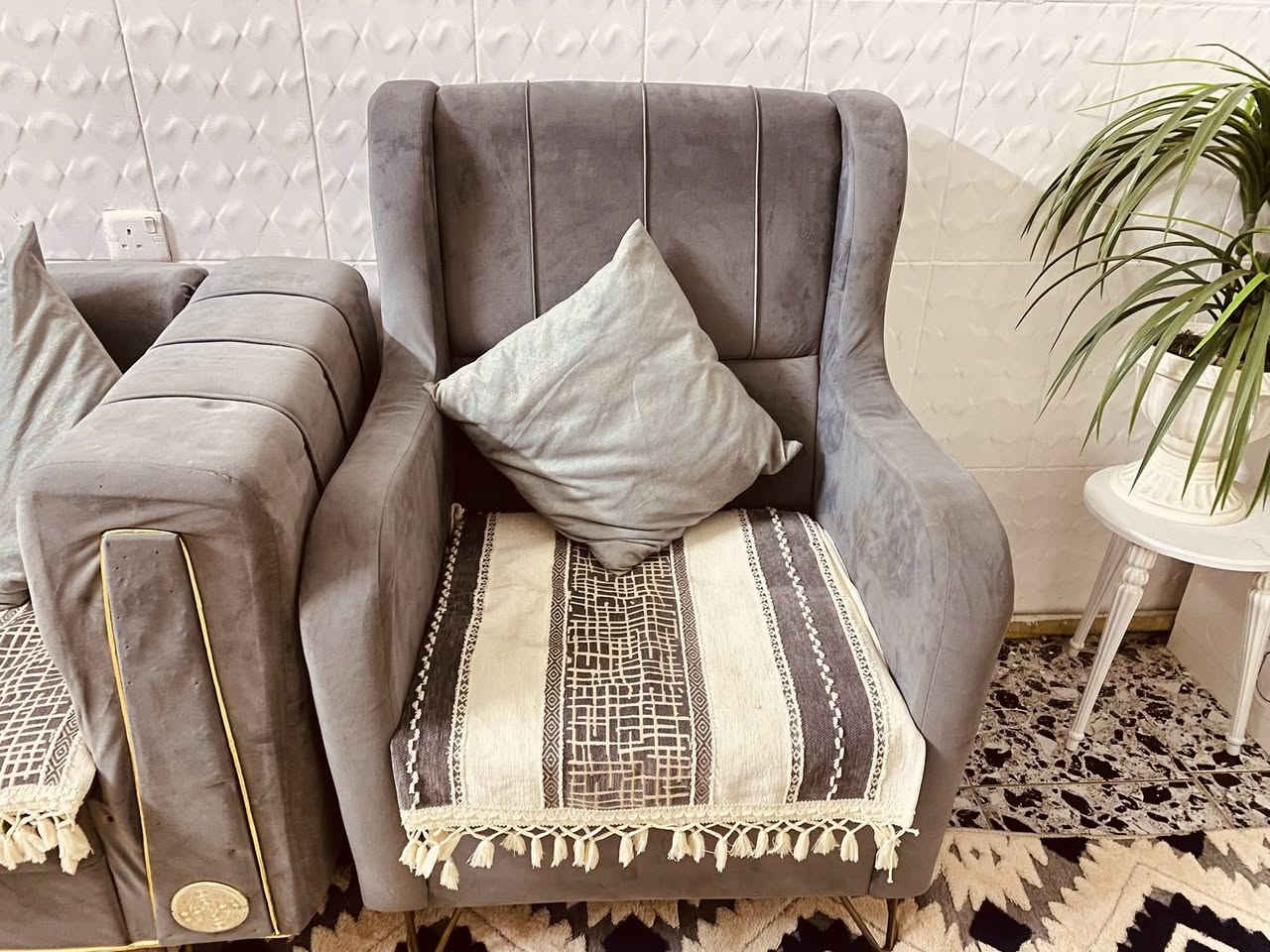 تخم للبيع مكاني زعفرانيه عشر مقاعد نظافته وسط سعره 200


**إذا كنت صاحب هذا الإعلان وتريد حذفه لأي سبب، رجاءا أرسل رسالة إلى الدعم الفني**