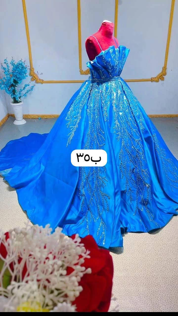 على بركة لله متوفر  بدلات وفساتين تصفية محلات مثل ما  بالفيديو متوفر توصيل لكافة محافظات العراق ايضآ متوفر عرض اذا تاخذ الكميه كامله***********
