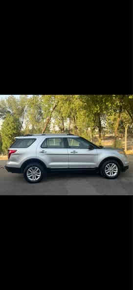 فورد اكسبلور خليجي شركة نيفأ مكفولة كفالة عامة من الصبغ موديل 2013 حتى الدعاميات مكفولة 7 راكب مكينة 6 سلندر تنفس طبيعي مكينة مكفولة من الفتح ثلاث قطع تبريد تبريد مركزي سيارة كلش نضيفة بدون نواقص رقم بغداد بأسمي السعر 145$ مكان السيارة بغداد للاستفسار *********** بغداد
