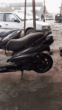 السلام عليكم 

سكنس فحل نوزل مكينة ٥٨ونص خرسة مكفولة من تنقيص ودخان شلعة ومعدل عالشرط صالنصة رياضية اصلية كهربائيات شغالة باتري جديد نوزل جديد ادامة منظومة بانزين وكلجات ستوني مسويلها نكرة سلف بكل وقت ترايك وين مايعجبك السعر٦٥٠وبيها مجال قليل كلش 
مكاني نجف شارع الحولي قرب جسر المشاة 
***********واتساب او اتصل
