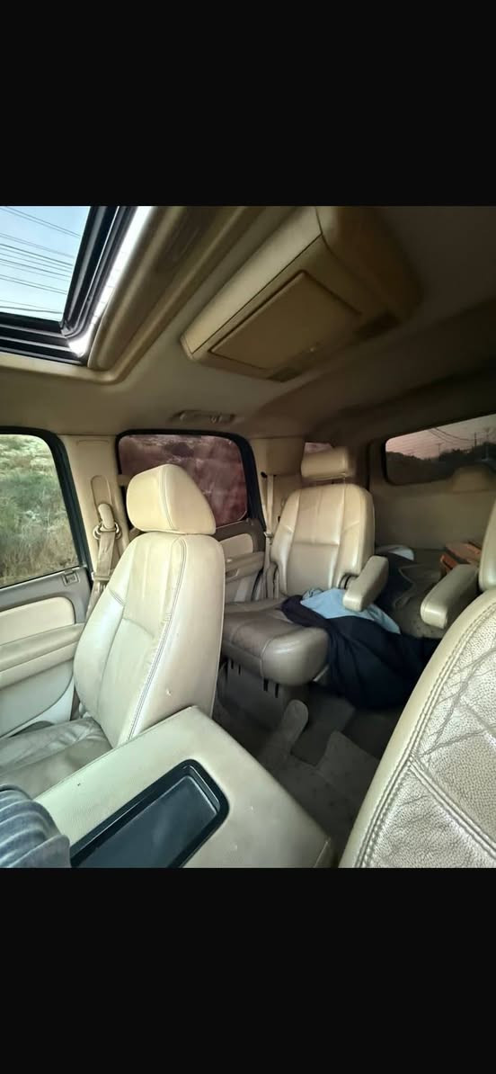 تاهو 2009 LTZ
بدون كصة كلشي ما بيها
مكفولة ومفحوصة كاملة
محرك شغال ممتاز ما تحتاج شي
نظافة عالية استخدام شخصي
كل المواصفات فل
السعر 78 ورقة
***********
بغداد
