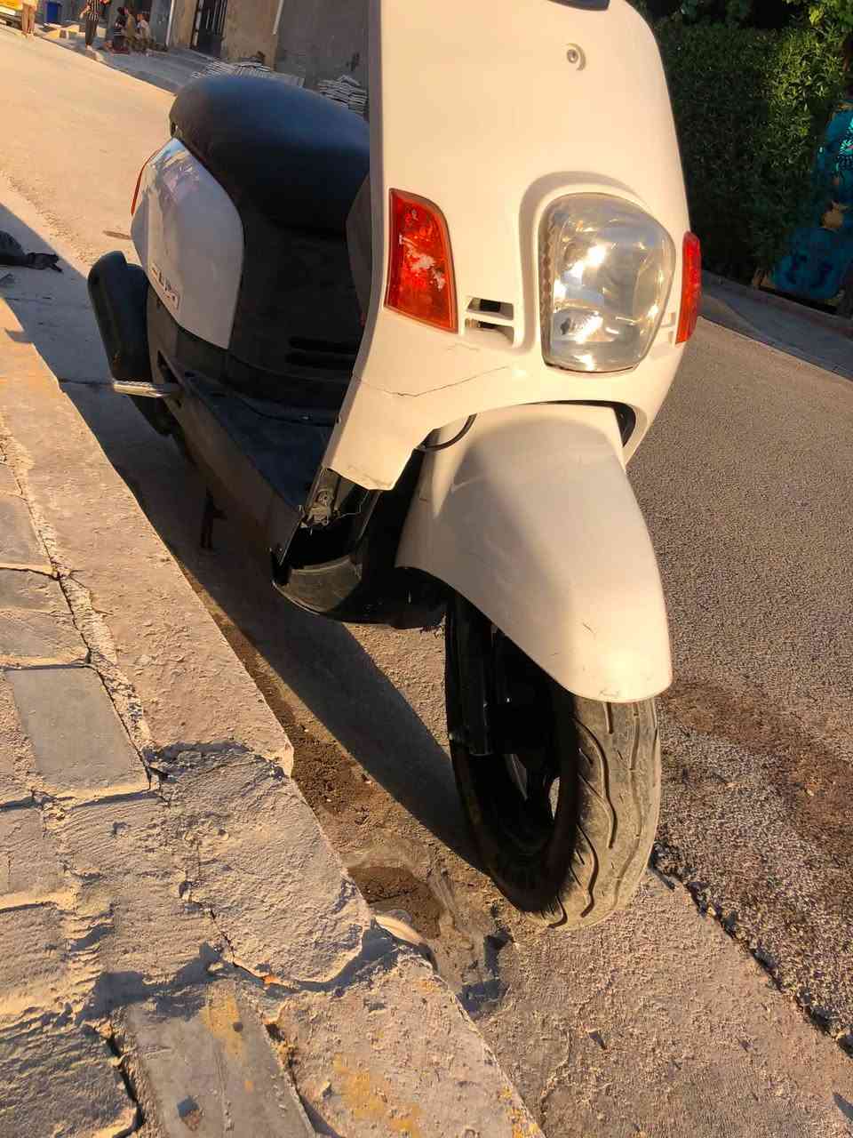 سلام عليكم بوليس خير من الله سلف هندر كهبائيات كله شغاله مكينه خير من الله مكان بغداد العبيدي السعر ٦٠٠ وبيهه مجال ***********
