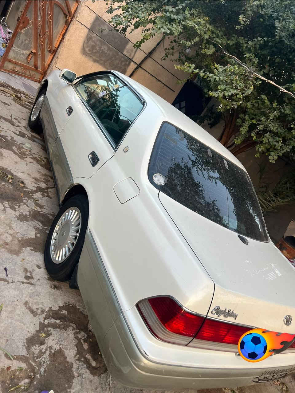 راس الثور للبيع
سلام عليكم راس الثور ادوات ادوات ادوات كصه 
سياره جديده مثل البصور وحله 
تبريد كهربائيات كله شغاله 
ما بيه نقص برغي مكينه وكير نعمه من الله 
عنواني بصره  هاتف ***********
سعر 38 وبيه مجال قليل كلش
