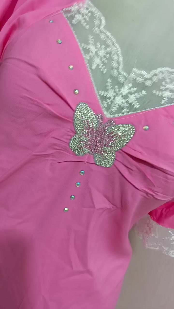 سعر القطعه كامله قماش وخياط 15الف  ومتوفر  خياطه حسب طلب


**إذا كنت صاحب هذا الإعلان وتريد حذفه لأي سبب، رجاءا أرسل رسالة إلى الدعم الفني**