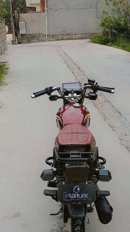 سيفان موديل ٢٥ ضاغطه وزنجيل مكينه ٢٠٠ورقه كورتونيه كفاله عامه شرط برغي ممفتوح بي السعر ٨٢٥ المكان بعقوبه الهويدر ***********
( للعلم الزيرو بل نقد ١١٥٠)
