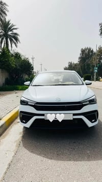 Mg 5 plus موديل 2025  السياره مواصفات كومفرت  ضمان شركة  ماشيه 17 الف ...