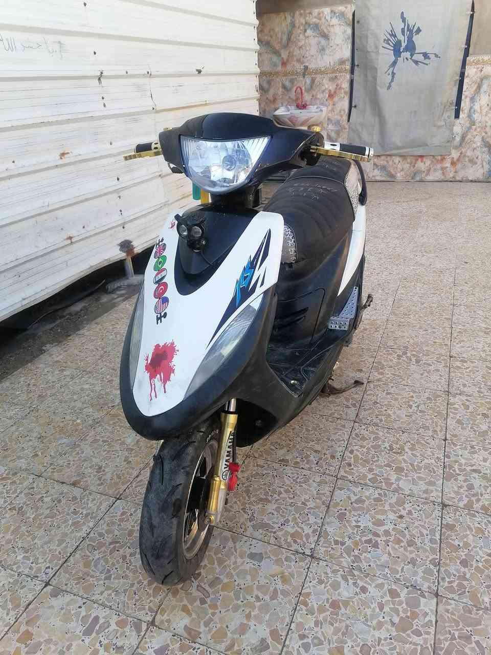 السلام عليكم ماكس عدله لبيع دراجه نضيفه مفتوحه مره وحده شغاله من اشاير وهورن مزوده تزويد خارجي مكاني بصره قضاه المدينه التصال عله هاذ الرقم السعر خاص ***********
