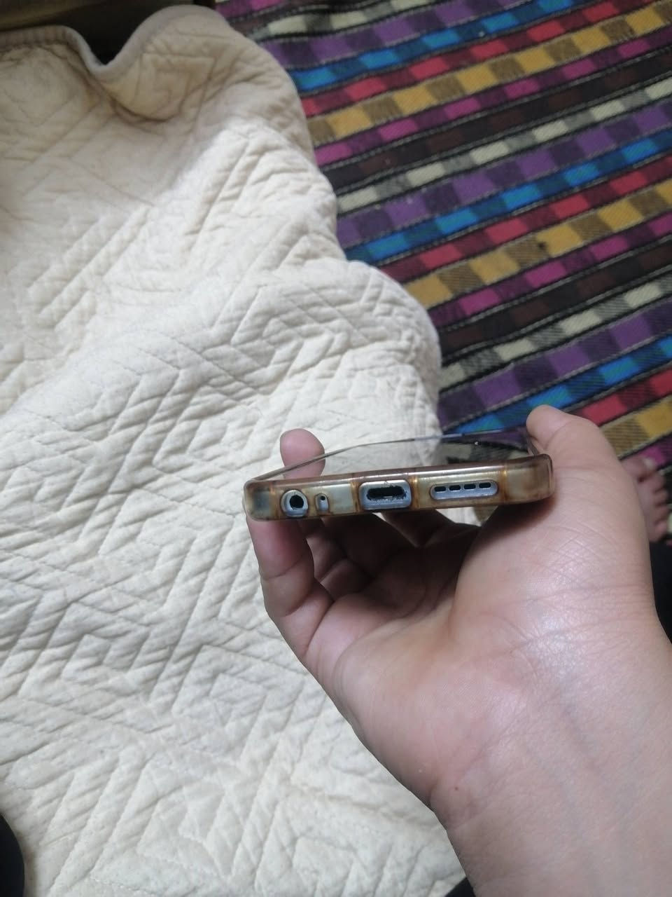 السلام عليكم للبيع انفينكس سمارت 9 ذاكره 128 بطاريه 5000 الجهاز فقط فطور بالشاشه والظهر السعر 45 وبي مجال مكانه بغداد العبيدي ابو 30 لا تعلق رقم الاتصال ***********
