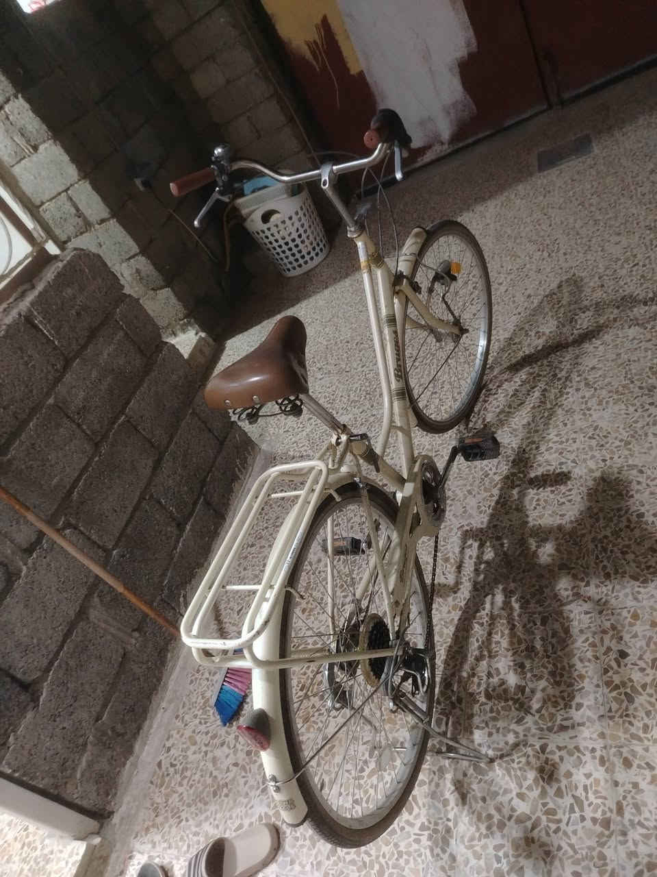 باسكل البيع كير شغال نضيف صطوب شغال يعني نصيف والسعر ١٠٠ وبي مجال العنوان حي السماح ي


**إذا كنت صاحب هذا الإعلان وتريد حذفه لأي سبب، رجاءا أرسل رسالة إلى الدعم الفني**