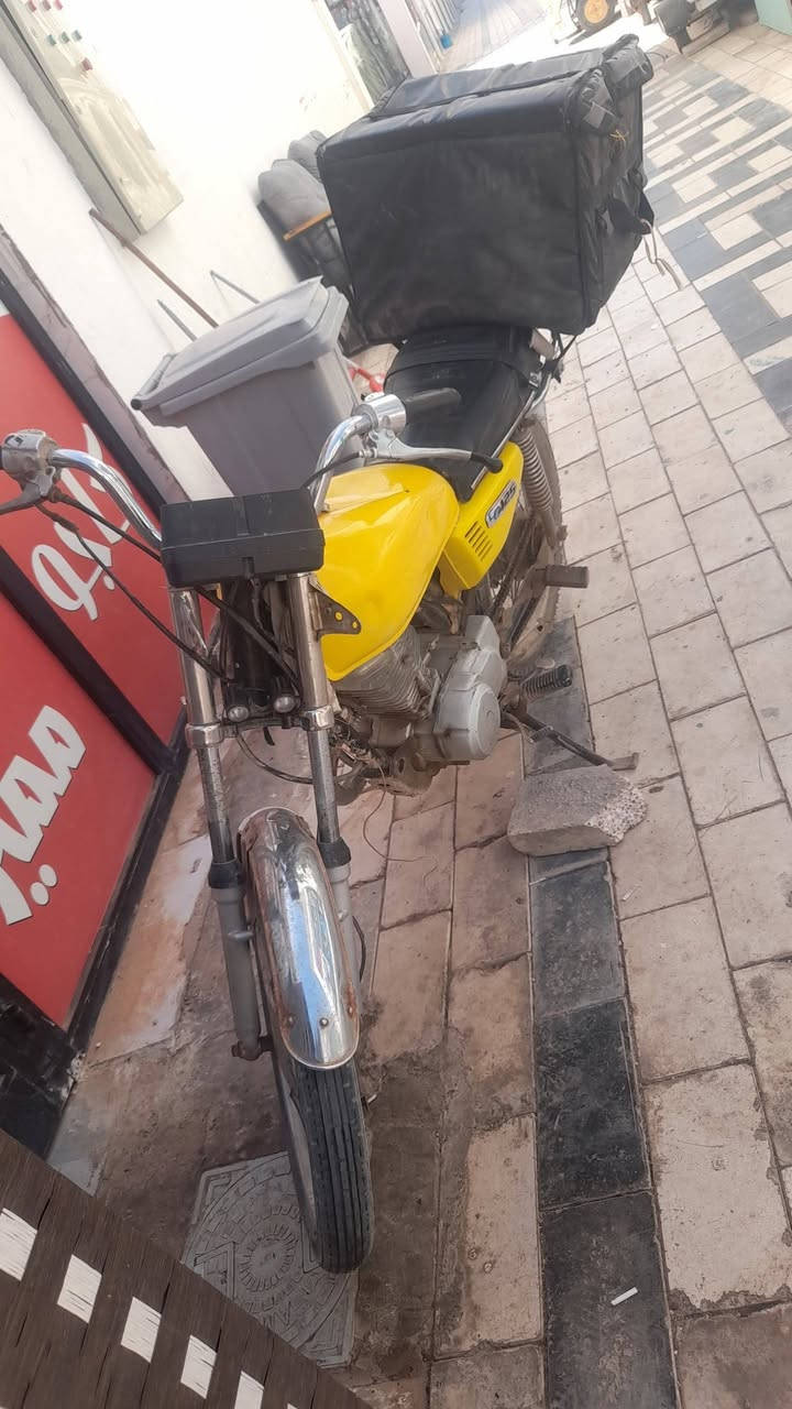 سلام عليكم دراجه ربعه كير كلك البيع العلوان نجف كوفه السعر 300وبيها مجال رقم ***********
