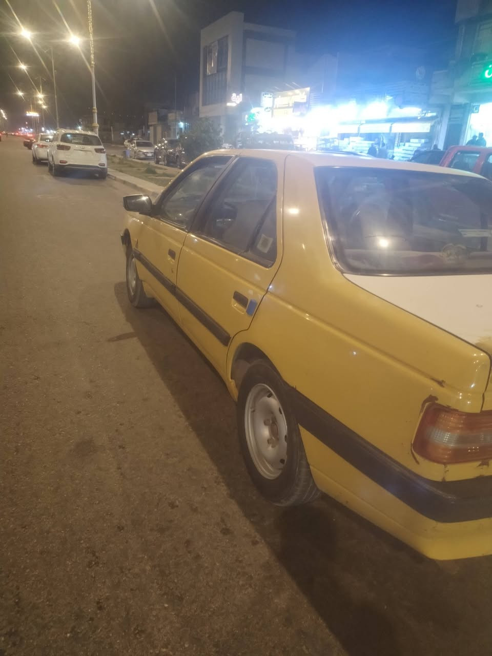 بيجو 405 موديل 2015 مكينه بيه خط بخار كير مكفول حداديه مكفوله كشر جاملغ امامي مبدل بسمي سياره مصفره هيئه وغرامات تبريد شغال سعر ٣٠ بيه مجال مكان كربلاء ***********
