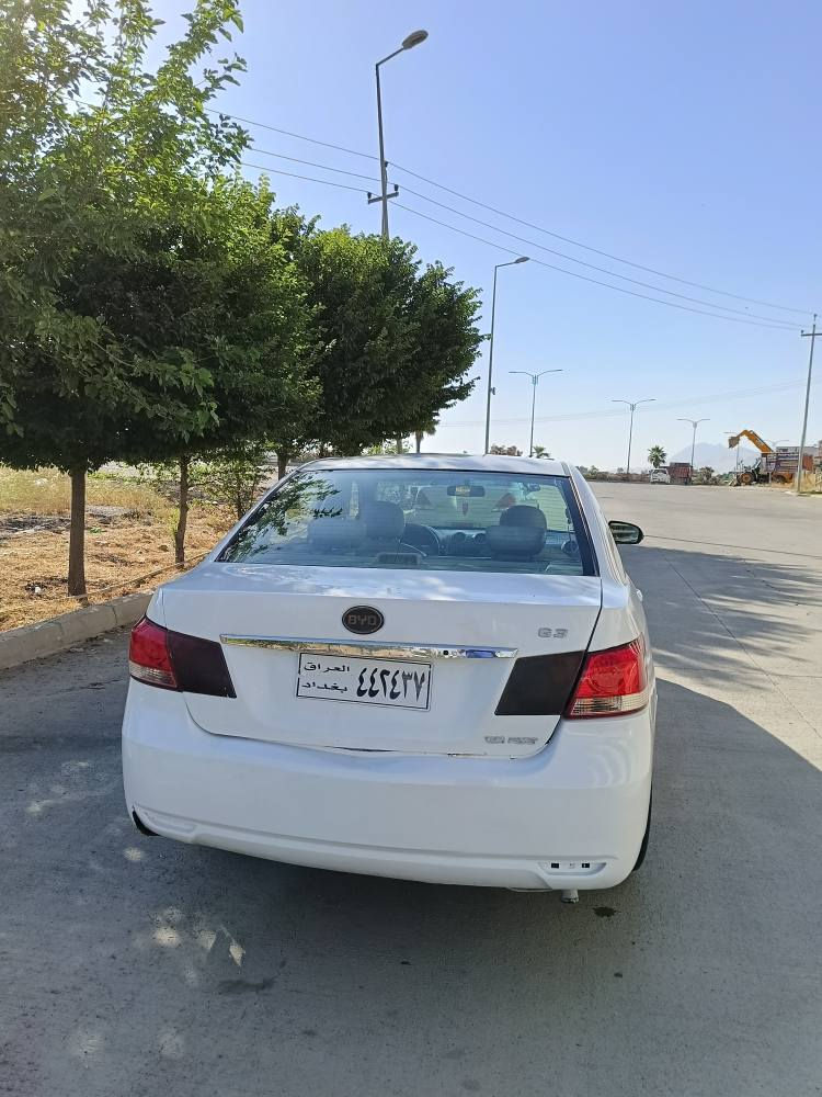 BYD 2012 
سەنەویو ئەوەلیاتی لەگەڵە 
گێڕومەکینەی سەنی 16 ڕەش خراوەتە سەر تازە بەنزین زۆر کەم ئەخوات 
4جام کارەبایە
تۆماتیکە  
سڵایدە
بەسمەیە 
قفڵ مەرکەزیە  
سعری 30گەڵایە 
ناونیشان سلێمانی 
***********
*********** السليمانية, العراق
