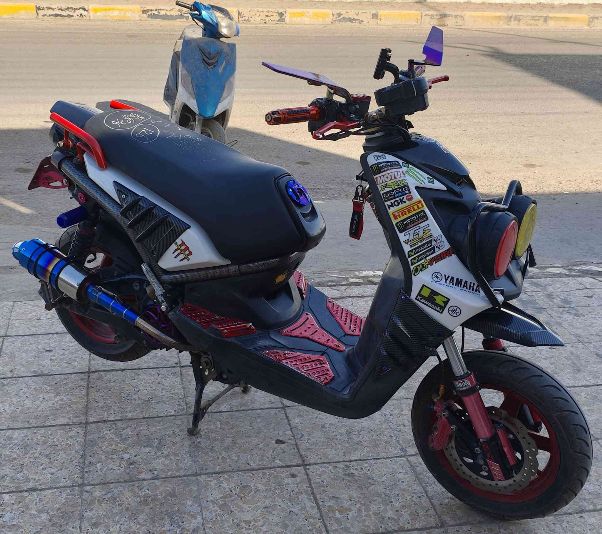 متاح سكنس جبلي مزوعة تزويد سكان تزويد كرزي🍒وا مرايات شبح سبع الوان صالنصة بوري عدل تيتانيم دبلات امامي عكس NCY قاعدة رقم RGS كلجات الامامي تزويد ما معروف وا الخلفي TWPO ستان صفح تزويد دبلات خلفية تزويد DREAM وا قبق فلاوين تزويد TWPO  وا شفقة بكلايت وا قواعد ارضية تزويد وا عنبار تزويد امامي ما معروف وا مزودة يدات سكليتر وا يدات بريك عينة تزويد بلاد وا مزودة رقم شاصي كرزي وا تعلاكة زويد وا قبق بانزين تزويد TWPO وا تزويد ملاقط حمر وا تزويد  طلاعات راكب ورا بلادي وا واقية طين خلفية تزويد وا امامية تزويد كاربون وا شمعة شيال محرك CNC وا تزويد سبايدر جبلي وا مزودة زعانف سمكة القرش كاربون وا دواسات تعليك ديكور 
وا صوندات تزويد احمر وا سلف رياضي بلادي ازرك حجم كبير وا مكينة ايضاً مزودة وا بعد بيها تفاصيل اخرى تزويد (دراجة الله شاهد مصروف عليها وا متعوب عليها هواي مداريها كلة بانزين محسن وا دهن اصلي كل اسبوع وا شوي) عنواني ميسان  العمارة سعر خاص او الاتصال على الرقم الأتي ***********
