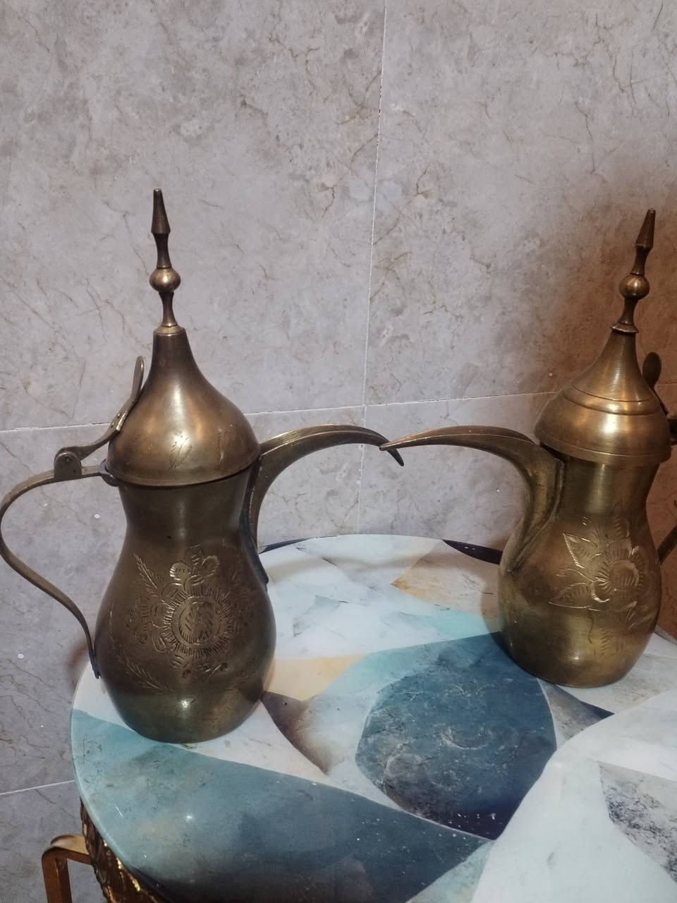سلام عليكم من رخصة الادمن متاح تحف من الماركات العالميه في غاية الجمال للبيع اي استفسار الاتصال على هذا الرقم *********** او ع الخاص
