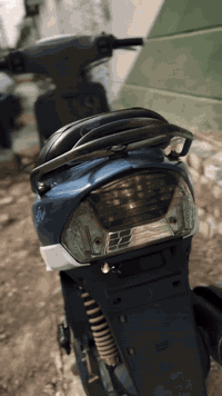 السلام عليكم دراجه منغولي حاويه ما ناقصه برغي نضافه شوفت عينك شلعه نضافه نفس البصوره 
السعر خاص 
مكاني /الديوانيه حي رمضان 
رقم/ ***********
