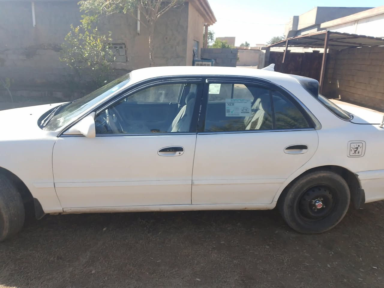 سوناتا.. ٩٤
نظيفه.. كير.. مصبوغه احزام... كير ومحرك خير من الله.. 
جميع الكهربائيات شغاله.. تدفئه وتبريد.. السعر....
٥٠.. وبيها. مجال... ديالى. المقداديه
***********
