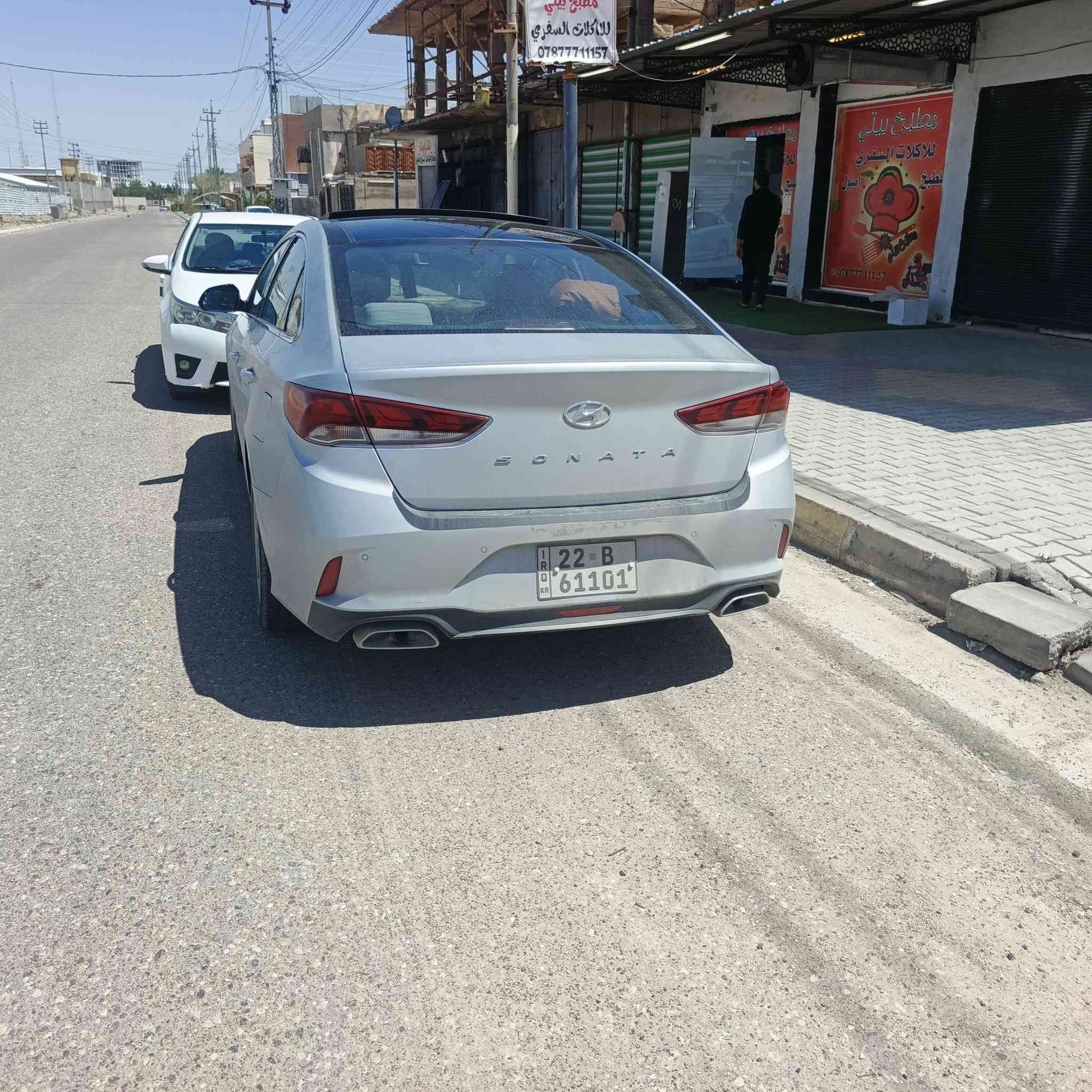 سوناتا 18 , خليجي
كفاله عام 
ماشيه ١٢٦ 
رقم اربيل الجديد 
تحويل مباشر و حصرااا تحويل 
مكينه 2400 دوش كفاله 
كلشي كدامك واضح  و سونار مرفق 
العنوان الرمادي 
السعر ١٦٨ 
ترهم مراوس ب كورلا او النترا حديث
اتصال ***********
