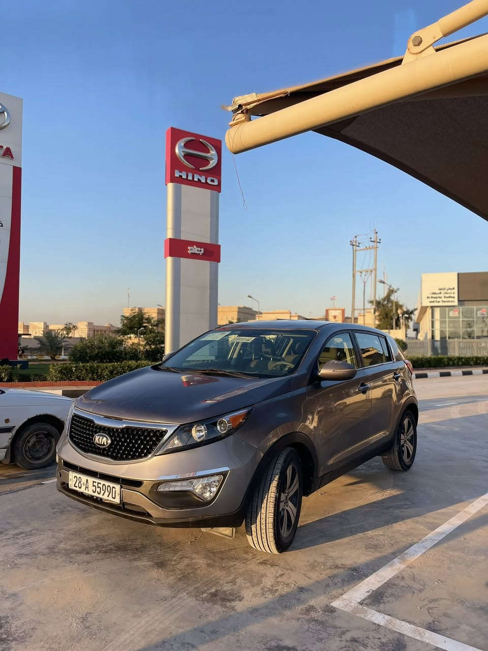 سبورتج 2013 محرك 2400  السعر  $119
دفع رباعي نظام إيكو تحكم استيرن
 وبلوتوث ومنفذ اواكس ومنفذ usp 
 وتبريد  قطعتين وحساسات  خلفية 
باتري جديد  تخم تاير جديد  سنويه 
لغاية  2028 حره رقم دولي باسمي 
والسيارة جاهزه من كلشي

ملاحضه/ حادثه  قطعتين  بدون 
دواخل الحادث مرفق بالمنشور 
مكانه ديوانيه اتصال ***********
