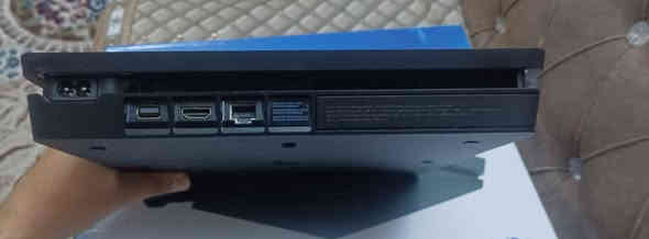 سلام عليكم بلي 4 سلم للبيع واحد تيرا يعني 1000گيگا جديد كل ملحقات ويا حتى الكارتون ويا فول نضافه الجهاز مامفتوح باله اوروبي البيع شرط مابي مشكله شرط الفحص للتواصل واي استفسار هذه رقم الهاتف *********** كركوك
