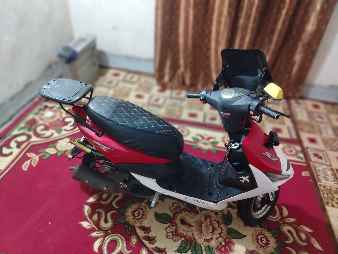 سلام عليكم شباب دراجه fs للبيع دراجه كفاله عامه من كلشي مكينه مال ياباني ما مفتوح بيه برغي الشراي يخابر هاذه رقمي مكاني مسيب ***********
