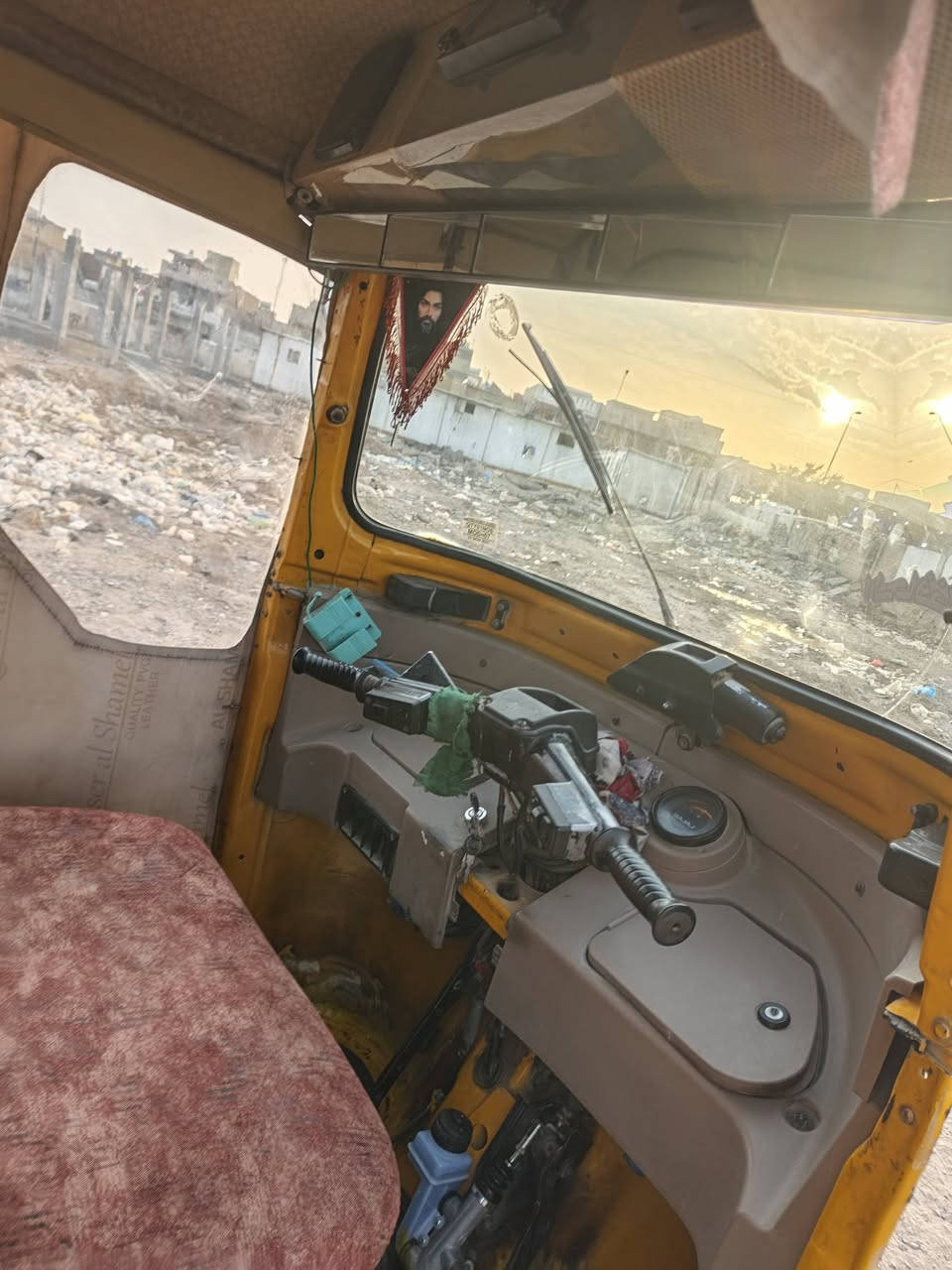 سلام عليكم تكتك موديل ١٨شهر 3 تكتك خير من الله كبل لشارع كل نقص مابيه كبل لشارع تكتك منطول لطول شغاله بيه فقط دخانه شويه تكتك جهزه مو جهزه بيه بدي مال ٢٠بيه محرك مال ٢٠تكتك جديده بمعنى الكلمه مكاني بغداد مدينت صدر الحميديه -أوراقه كامله سعره3350او بيه مجال حك جيه ***********
