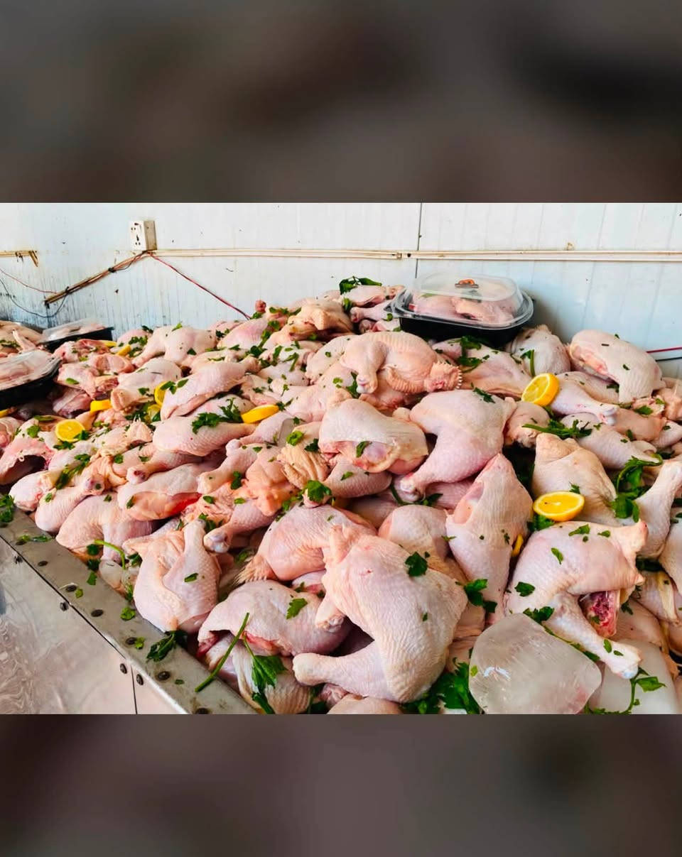 ماحجيلكم على نظافة الدجاج درجه اولى🔥 واسعار مناسبه جووه السوووك توصيل متوفر الجميع المناطق العماره توصيل الف دينار فقط 
 للحجز والاستفسار تواصل مع الرقم واتساب ***********
