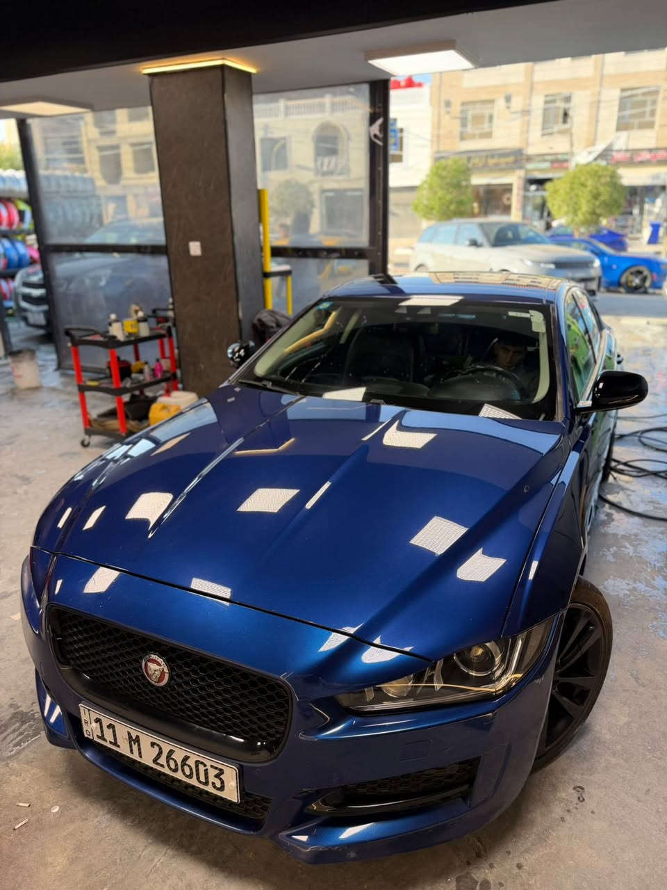 السلام  عليكم اخواني 🤍
جاكوار XE R SPORT 2016 2000 turbo 🚀💙
خليجية وكالة مكفوله كفاله عامة السياره كل ادامتها من الشركة حصراً   
الممشى :120 كم 
السيارة مليانه مواصفات فتحة بصمة مري شفط ومعروفة باقي مواصفاتها 
ارخص وانظف جاكوار  ومستعجل على بيع 
السعر 99 ورقة ماكو هيج نظافه بهيج سعر

بغداد
للتواصل :***********
